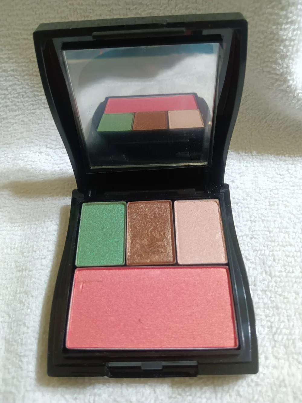 Mary Kay  Petite Palette Pink Blush with Green, Brown & Champagne Eyeshadows